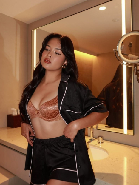 Комплект білизни Victoria's Secret погруддя Invisible Lift та трусики тонг 1159859183 (Коричневий 38C/L)