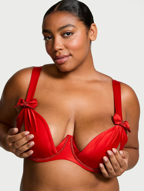 Атласный комплект белья Victoria's Secret бюст-балконет и трусики тонг с помпонами 1159861144 (Красный M)