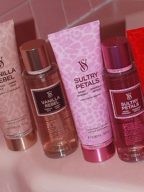 Набор для тела Sultry Petals Victoria’s Secret мист и лосьон 1159843169 (Розовый 236 ml/250 ml)