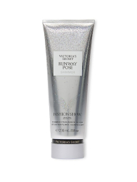 Набір для тіла Runway Pose Shimmer Victoria's Secret міст та лосьйон 1159854469 (Сріблястий 236 ml/250 ml)