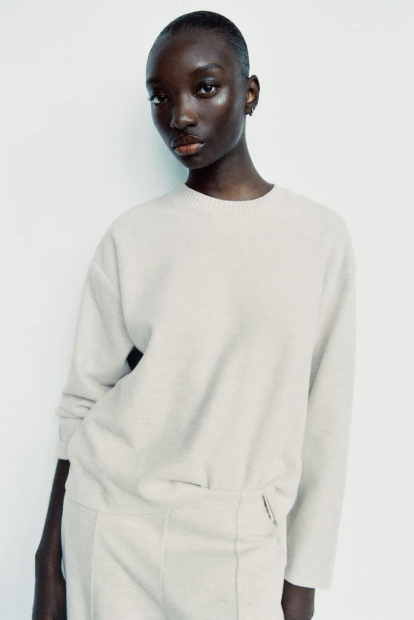 Женский костюм ZARA свитер и штаны 1159842943 (Молочный L)