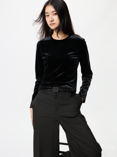 Женский велюровый костюм UNIQLO лонгслив и юбка 1159854329 (Черный M)