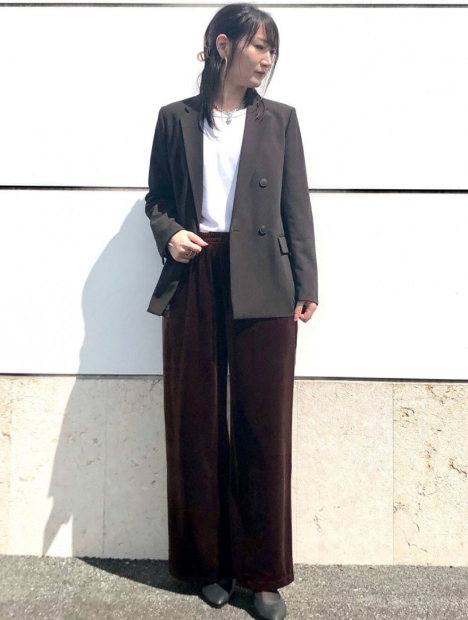 Женский велюровый костюм UNIQLO футболка и штаны 1159855638 (Коричневый M)