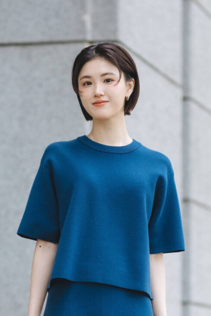 Вязаный женский костюм UNIQLO футболка и штаны 1159855641 (Синий L)