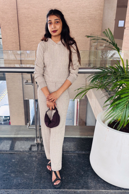 Женский костюм UNIQLO свитер и штаны 1159857748 (Бежевый M)