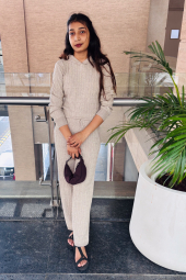 Женский костюм UNIQLO свитер и штаны 1159857748 (Бежевый M)