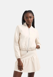 Женская куртка-бомбер Armani Exchange из экокожи 1161822625 (Молочный XL)