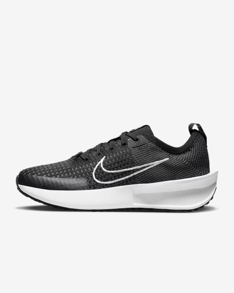 Текстильні кросівки Nike Interact Run 36,5 (6 US) 23,5 см Чорний 1159843528