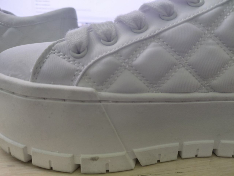 Жіночі кросівки Tesie GUESS 37,5 (7 US) 24,5 см Білий 1159843952