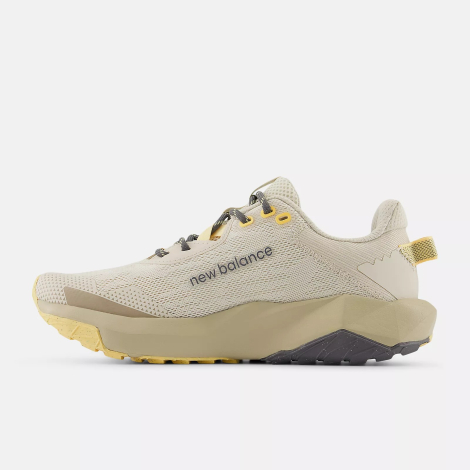 Кроссовки женские New Balance 40 (8,5 US) 25,5 см Бежевый 1159865040
