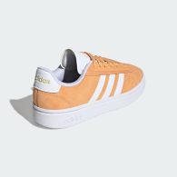 Женские кроссовки Grand Court Alpha Adidas из натуральной замши 39 1/3 (7,5 US) 25 см Оранжевый 1159841863