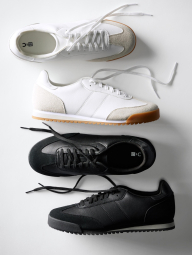 Кроссовки из экокожи Uniqlo со вставками из натуральной замши 41,5 (9,5 US) 27,3 см Черный 1159855320