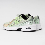 Кросівки New Balance 740 40 (m7/w8,5 US) 26,2 см Зелений 1161025007