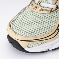 Кросівки New Balance 740 40 (m7/w8,5 US) 26,2 см Зелений 1161025007
