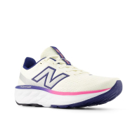 Женские кроссовки Fresh Foam 520v9 New Balance 40,5 (9 US) 25,8 см Молочный 1161025493