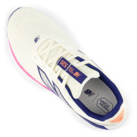 Женские кроссовки Fresh Foam 520v9 New Balance 40,5 (9 US) 25,8 см Молочный 1161025493