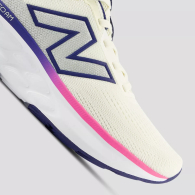 Женские кроссовки Fresh Foam 520v9 New Balance 40,5 (9 US) 25,8 см Молочный 1161025493