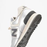 Женские кроссовки New Balance 574 40,5 (9 US) 26 см Серебристый 1163297472