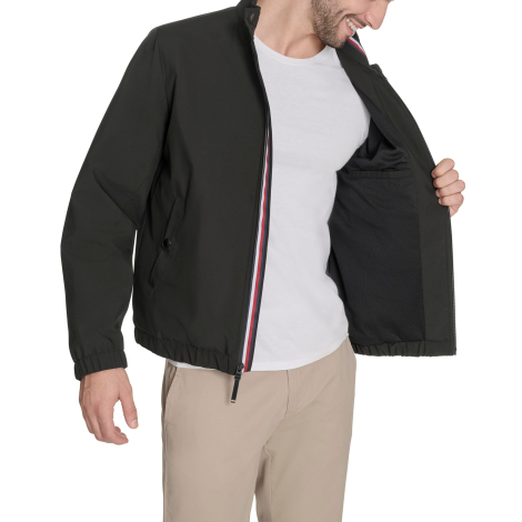 Чоловіча куртка вологовідвідна Tommy Hilfiger 1159856312 (Чорний XXL)