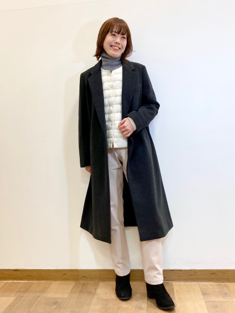 Легкая куртка PUFFERTECH Uniqlo 1159862214 (Молочный L)
