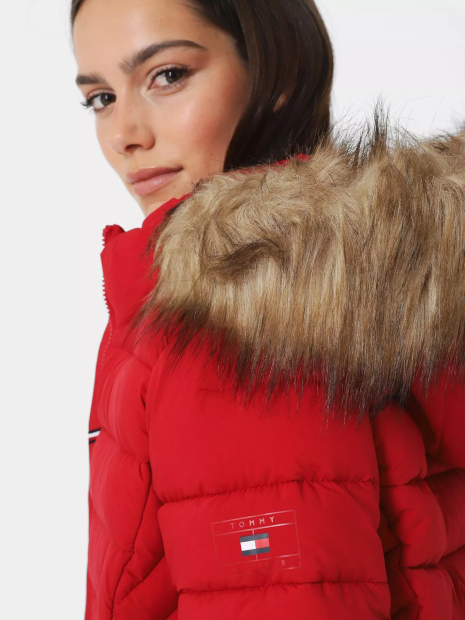 Женская стеганая куртка Tommy Hilfiger 1159863761 (Красный S)