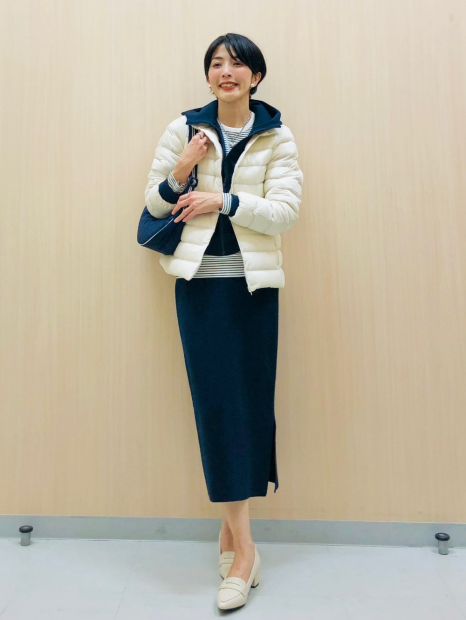Женская ультралегкая куртка UNIQLO 1159864590 (Молочный S)