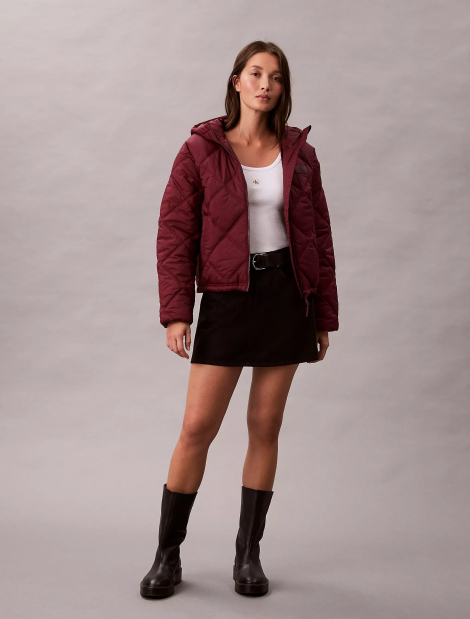 Жіноча стьобана куртка Calvin Klein 1159892341 (Бордовий S)