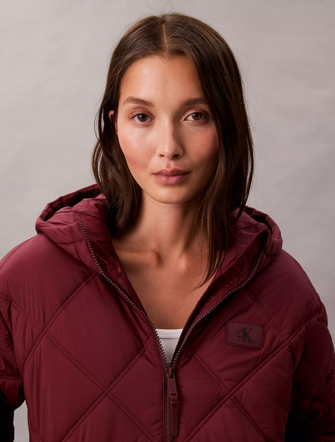 Жіноча стьобана куртка Calvin Klein 1159892341 (Бордовий S)