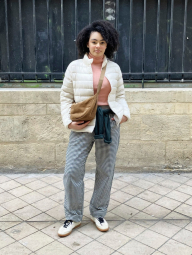 Женская ультралегкая куртка UNIQLO 1159864590 (Молочный S)