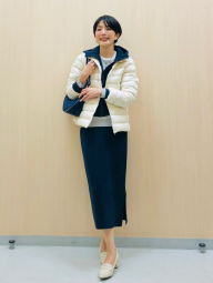 Женская ультралегкая куртка UNIQLO 1159864590 (Молочный S)