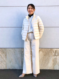 Женская ультралегкая куртка UNIQLO 1159864590 (Молочный S)