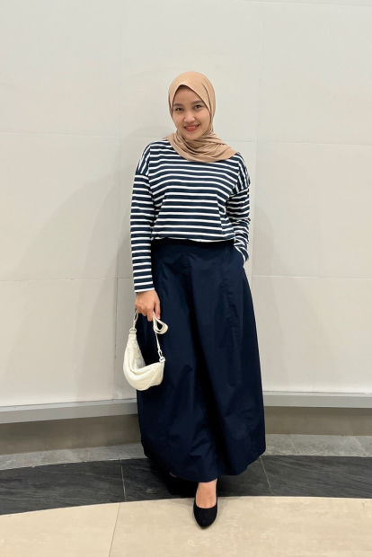 Стильний лонгслів Uniqlo 1159838469 (Синій L)