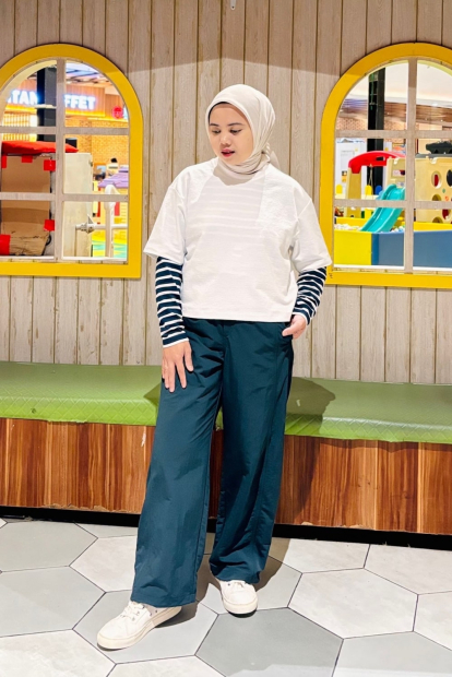 Стильний лонгслів Uniqlo 1159838469 (Синій L)