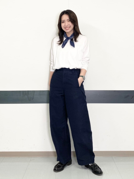 Женский лонгслив Uniqlo AIRism 1159842111 (Белый S)