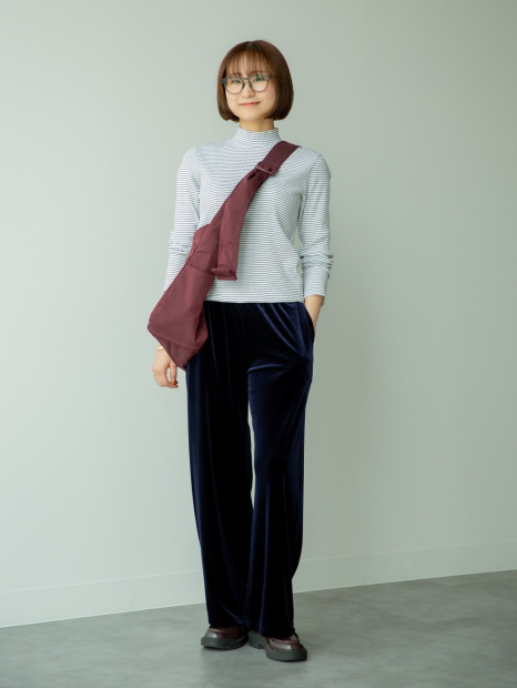 Женский лонгслив UNIQLO водолазка 1159857184 (Белый S)