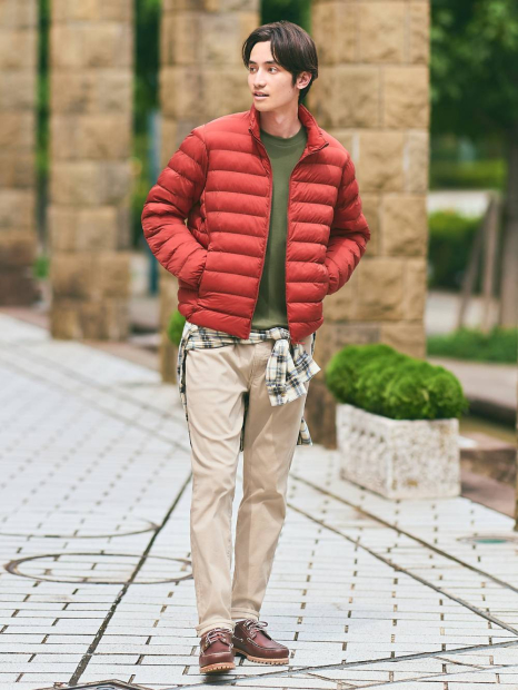 Однотонний лонгслів UNIQLO 1159858339 (Зелений M)