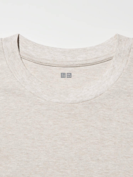 Однотонний лонгслів UNIQLO 1159858340 (Бежевий S)