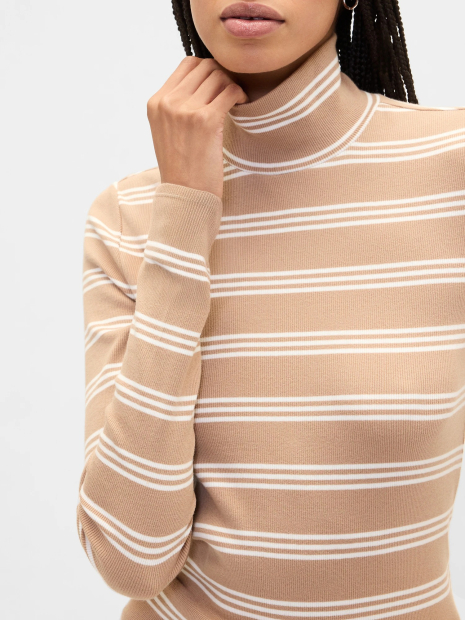 Женский лонгслив GAP водолазка в рубчик 1159858755 (Коричневый M)