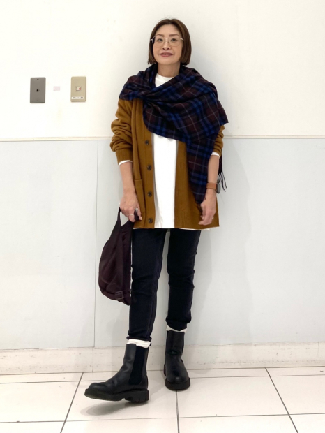 Однотонный лонгслив UNIQLO 1159863793 (Белый 3XL)