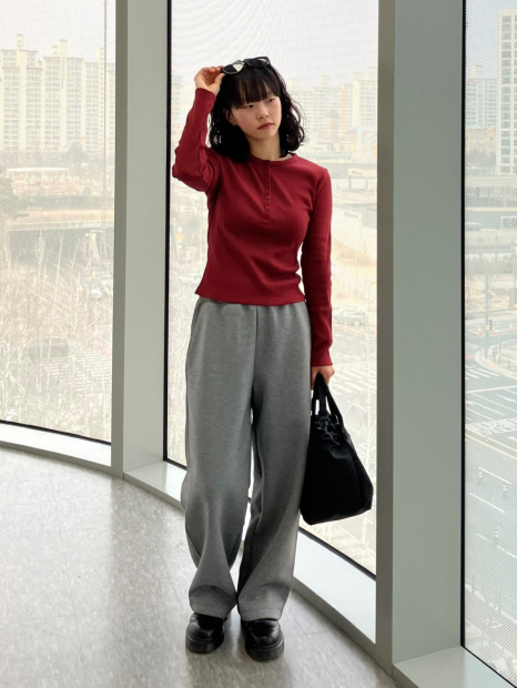 Лонгслив UNIQLO в рубчик 1160532000 (Красный L)