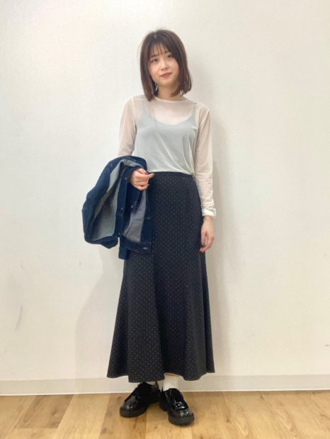 Полупрозрачный лонгслив UNIQLO 1161513304 (Молочный L)