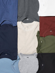 Однотонный лонгслив UNIQLO 1159858335 (Голубой M)