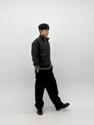 Однотонний лонгслів UNIQLO 1159858339 (Зелений M)