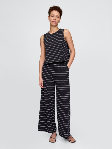 Женская укороченная майка GAP 1159847967 (Черный L)