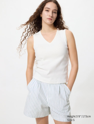 Женская майка UNIQLO со вшитыми чашками 1162033086 (Молочный S)
