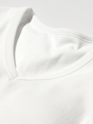 Женская майка UNIQLO со вшитыми чашками 1162033086 (Молочный S)