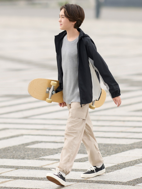 Детский лонгслив UNIQLO 1159832925 (Серый 9-10)