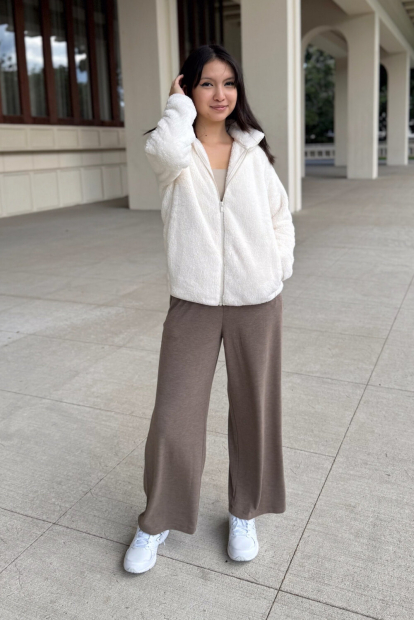 Куртка на молнии UNIQLO из искусственного меха 1159858361 (Молочный XXL)