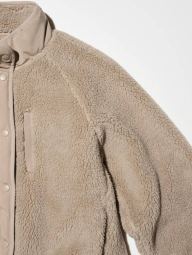 Куртка из искусственного меха Uniqlo на кнопках 1159865281 (Бежевый S)
