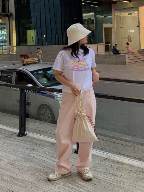 Сумка-шоппер Uniqlo с логотипом бренда 1159833484 (Белый One size)